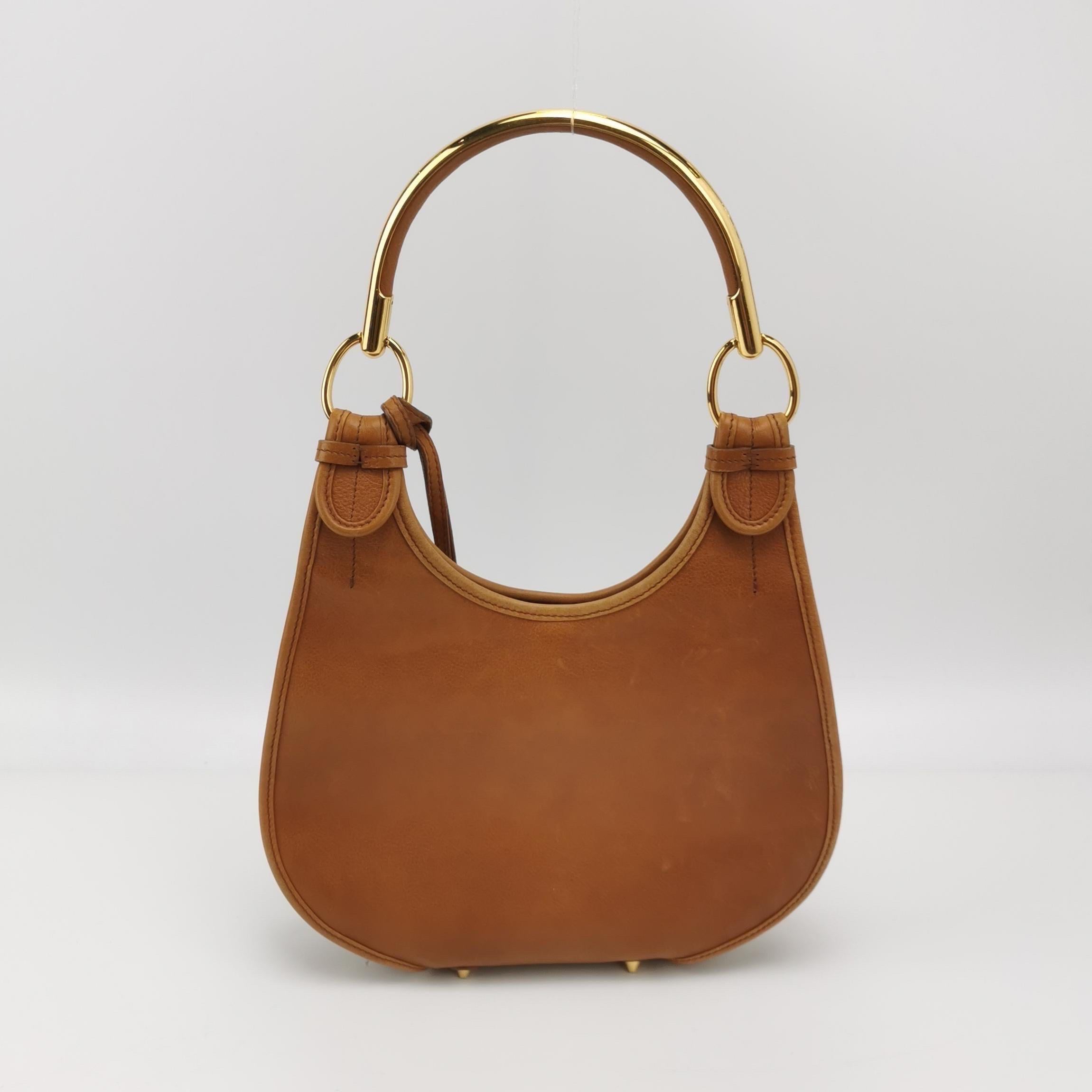 Marron Dior 61 Fourre-tout Brown avec poignée anneau en métal doré en vente