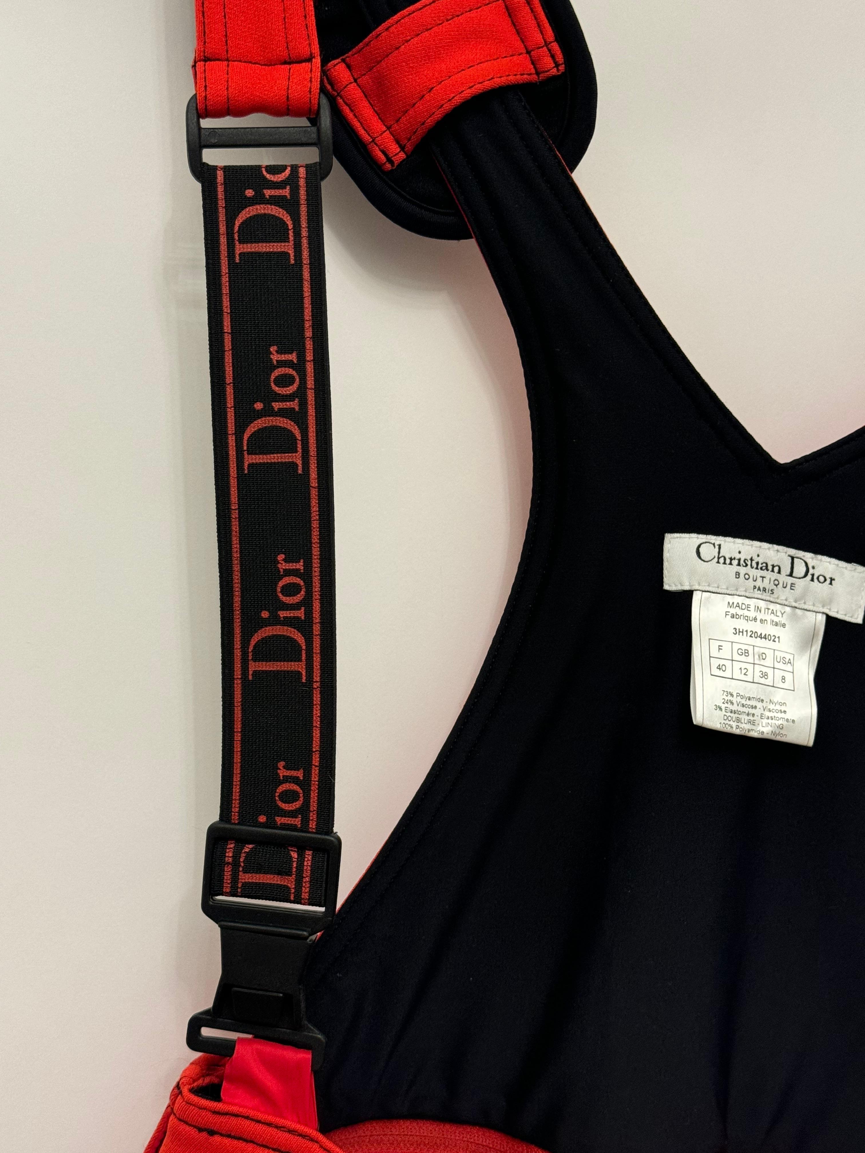 Mono de archivo Dior F/W 2003 de John Galliano Rojo en venta