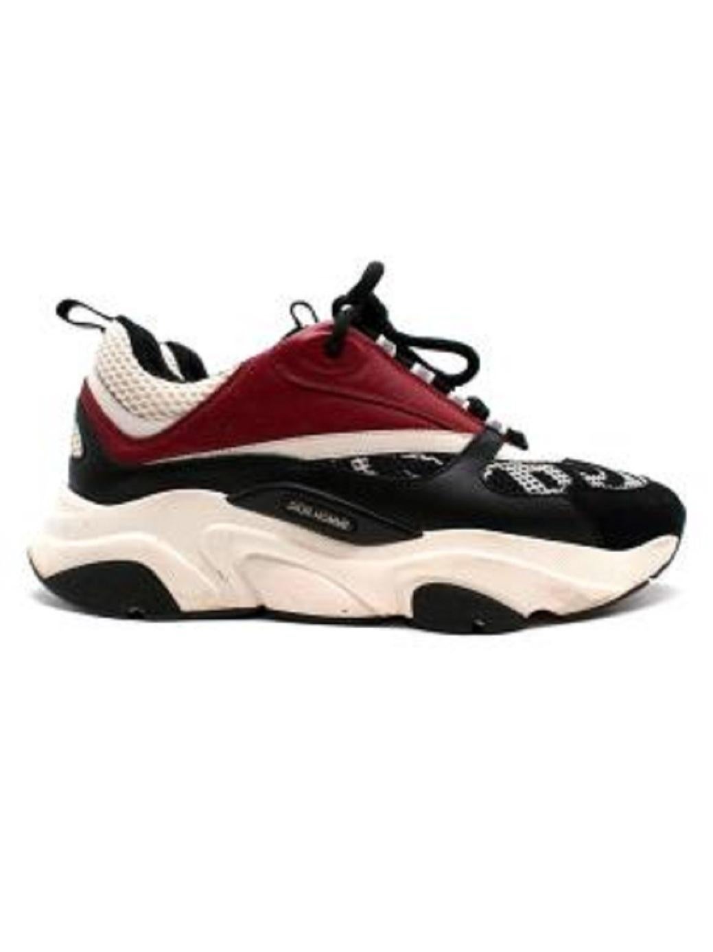 Dior B22 Black, White & Red Mesh Sneakers

- Dior Homme Sneakers
- Red leather
- White mesh pattern
- Black laces

Condition: 9.5/10, excellent!

Material:
Leather
Mesh

Made in Italy.

PLEASE NOTE, THESE ITEMS ARE PRE-OWNED AND MAY SHOW SIGNS OF