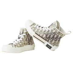 Zapatilla Dior B23 de lona Dior Oblique negra y blanca, Talla 6.5