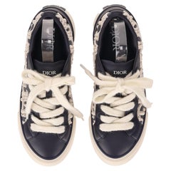 Dior B33 Sneaker aus Kalbsleder mit „Dior Oblique“-Stickerei