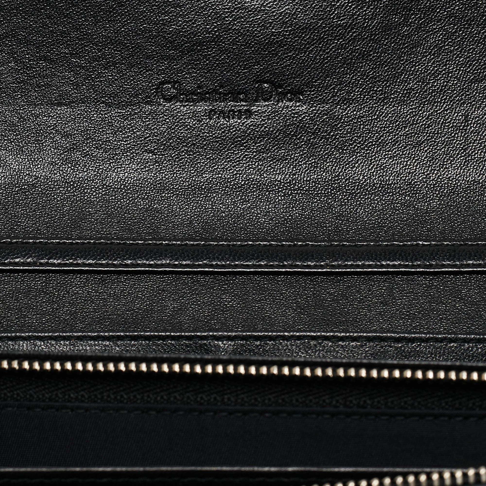 Dior Beige/Schwarz Python und Cannage Leder Diorling Kontinentale Brieftasche an Kette Damen im Angebot