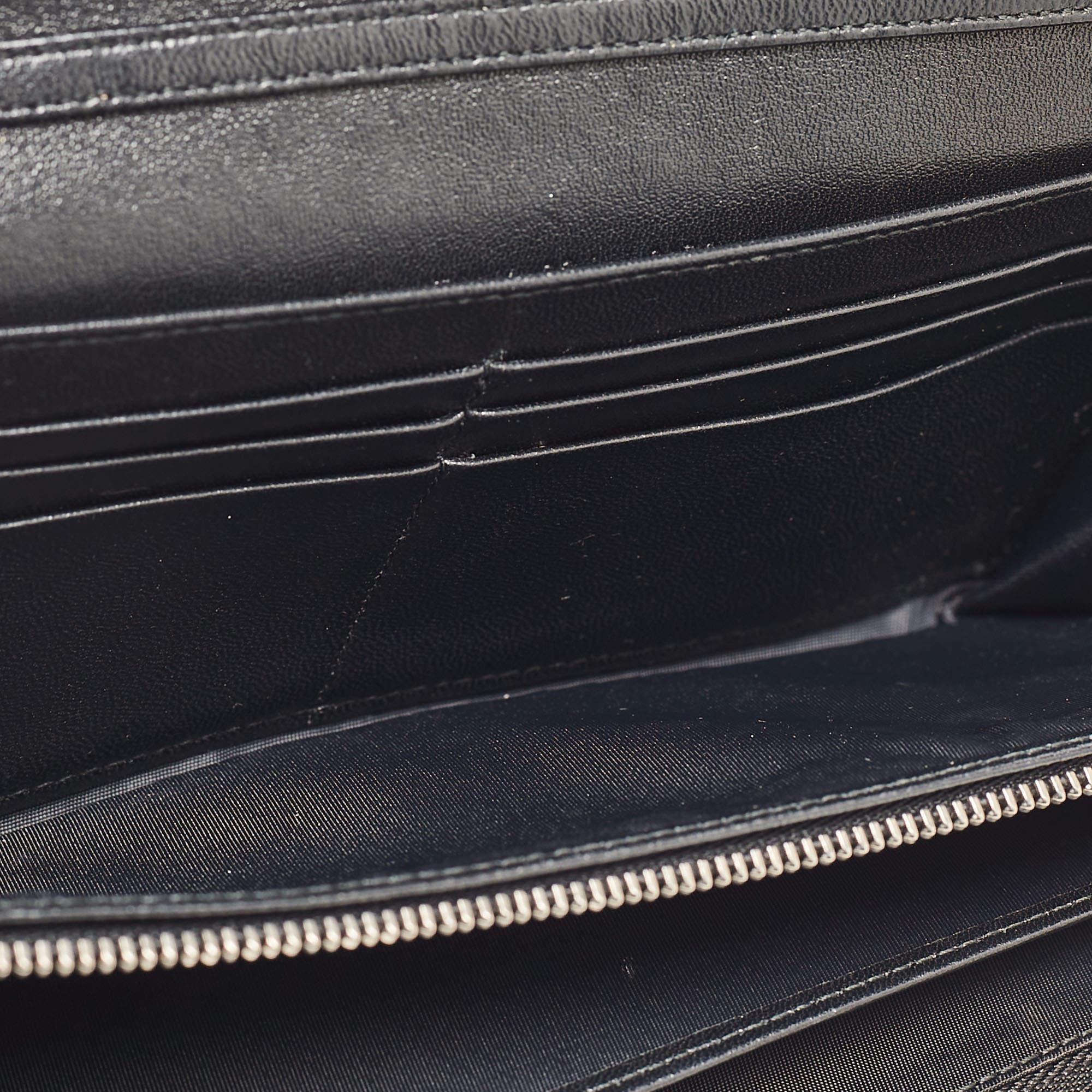 Dior Beige/Schwarz Python und Cannage Leder Diorling Kontinentale Brieftasche an Kette im Angebot 2