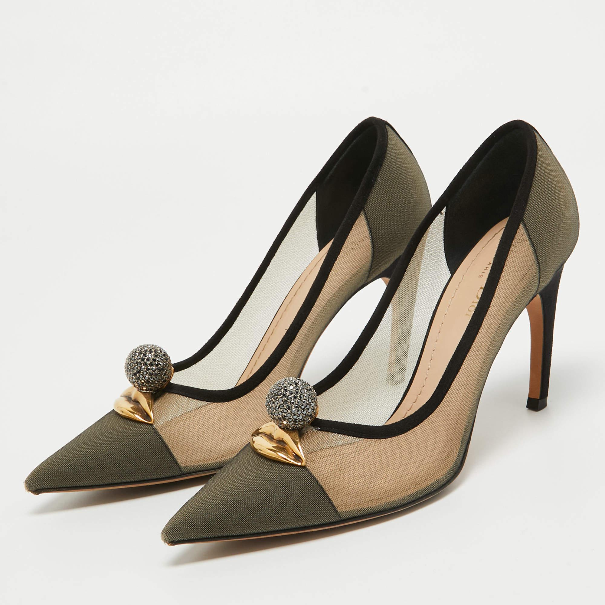 Dior Beige/Black Suede and Mesh Lips Pumps Size 40 For Sale 2