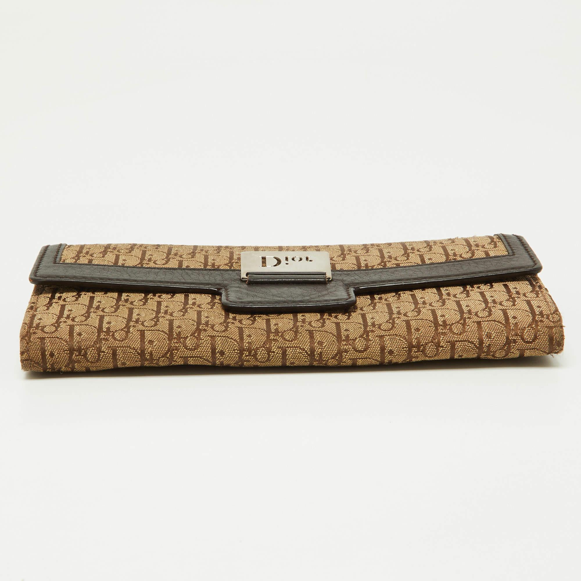 Dior Beige/Braun Schräge Brieftasche aus Canvas und Leder mit Klappe Damen im Angebot