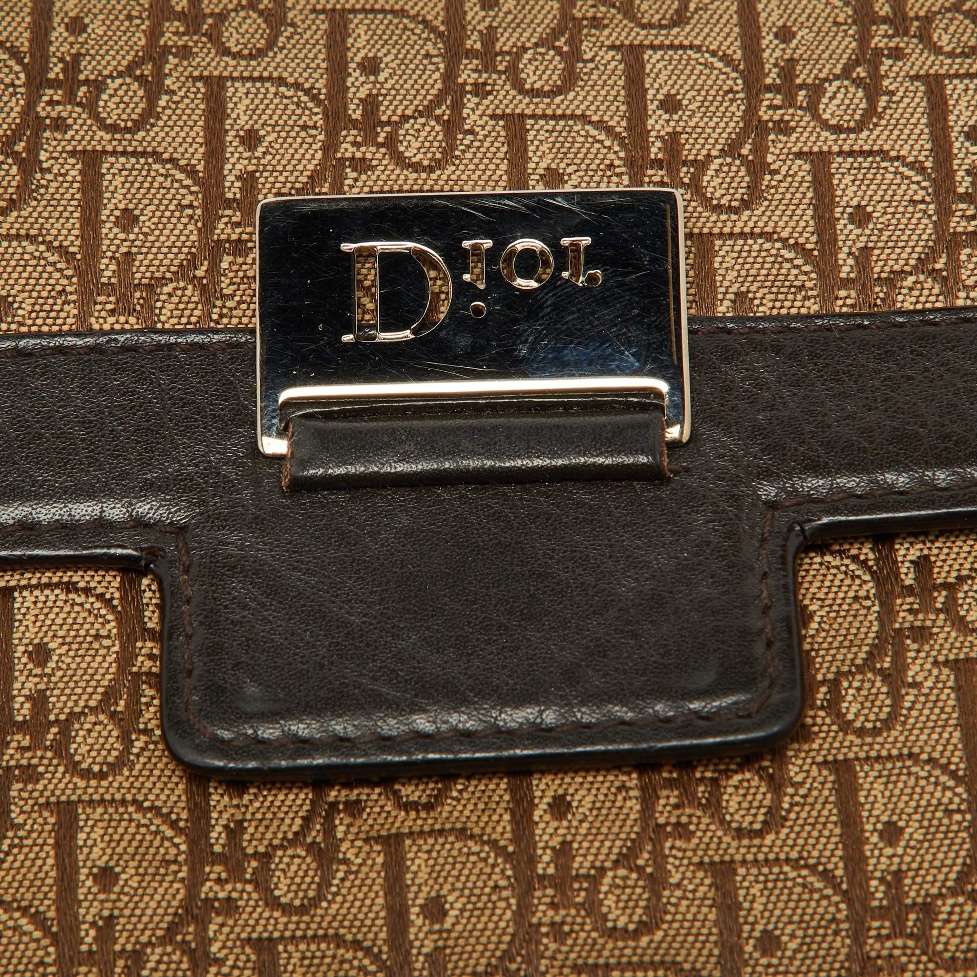 Dior Beige/Brown Oblique Canvas and Leather Flap Continental Wallet For Sale 3