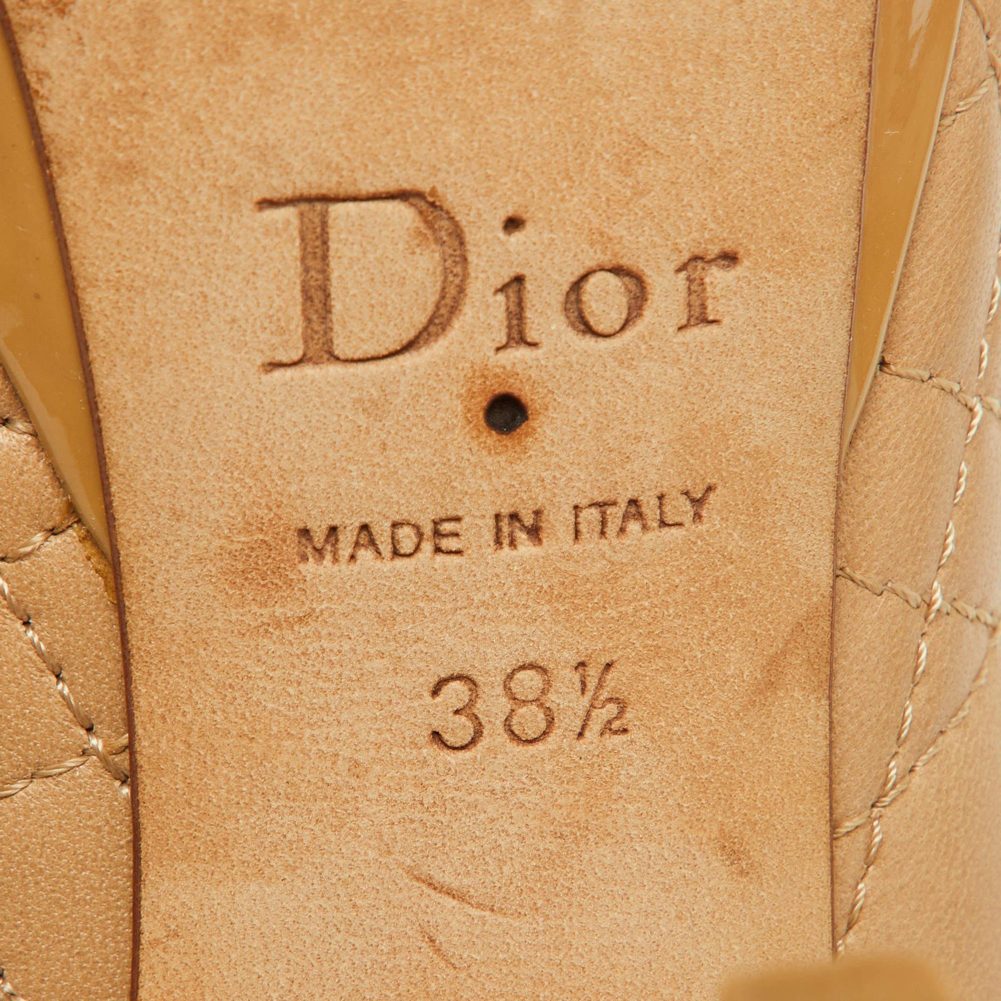 Dior Beige Cannage Leather and Patent Bow Peep Toe Platform Pumps Size 38.5 For Sale 3