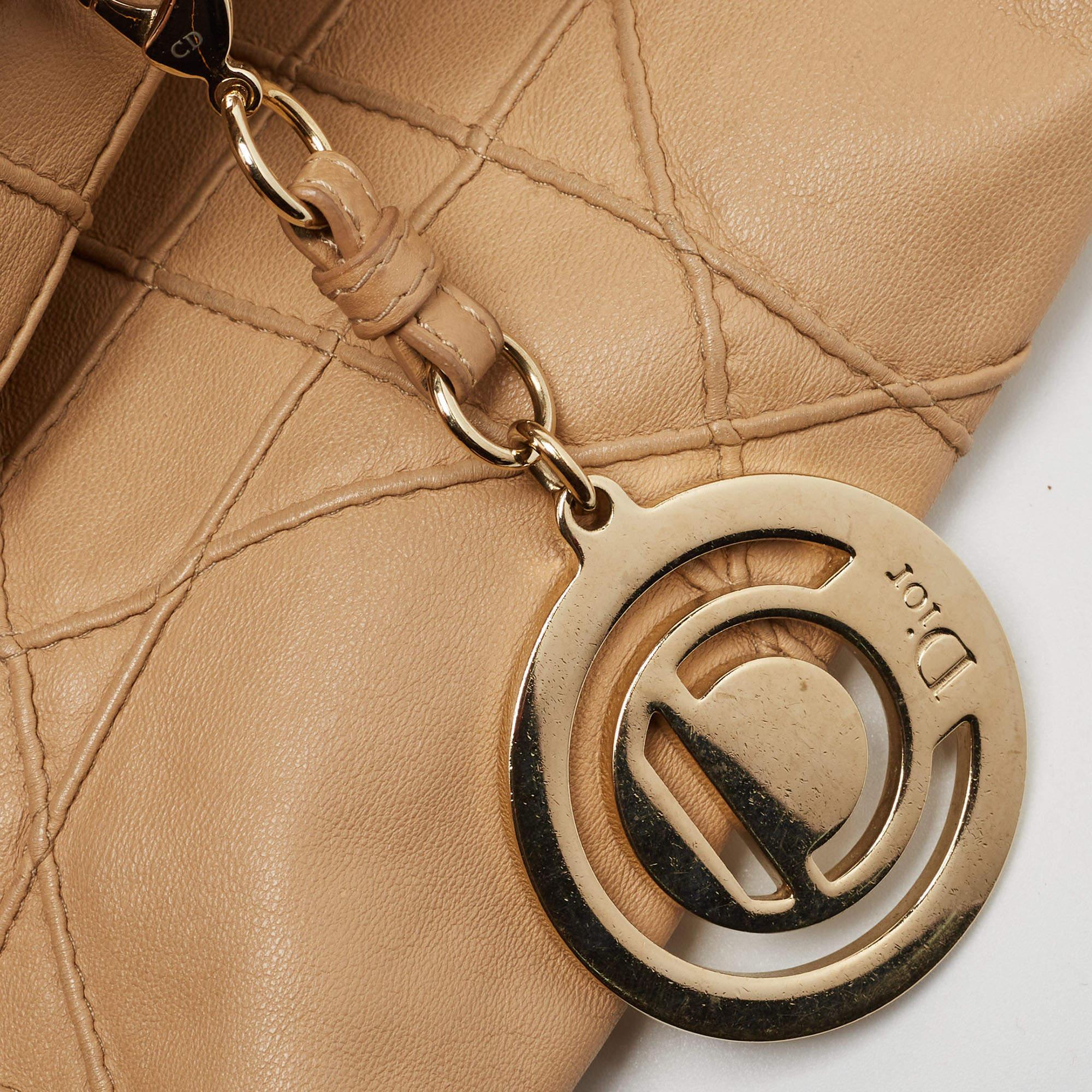 Dior Beige Cannage Leather Le Trente Shoulder Bag For Sale 4