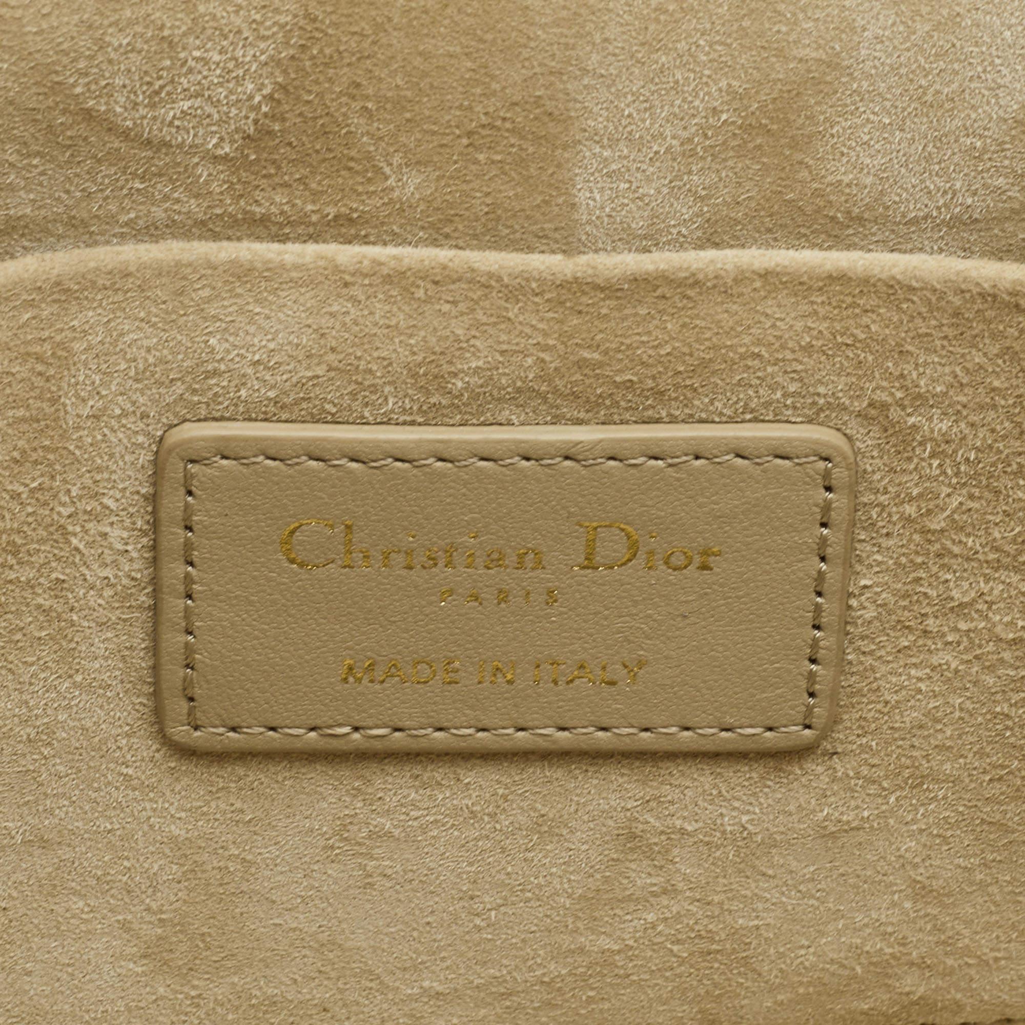 Dior Beige Cannage Leather Small Diortravel Vanity Case In Good Condition In Dubai, Al Qouz 2