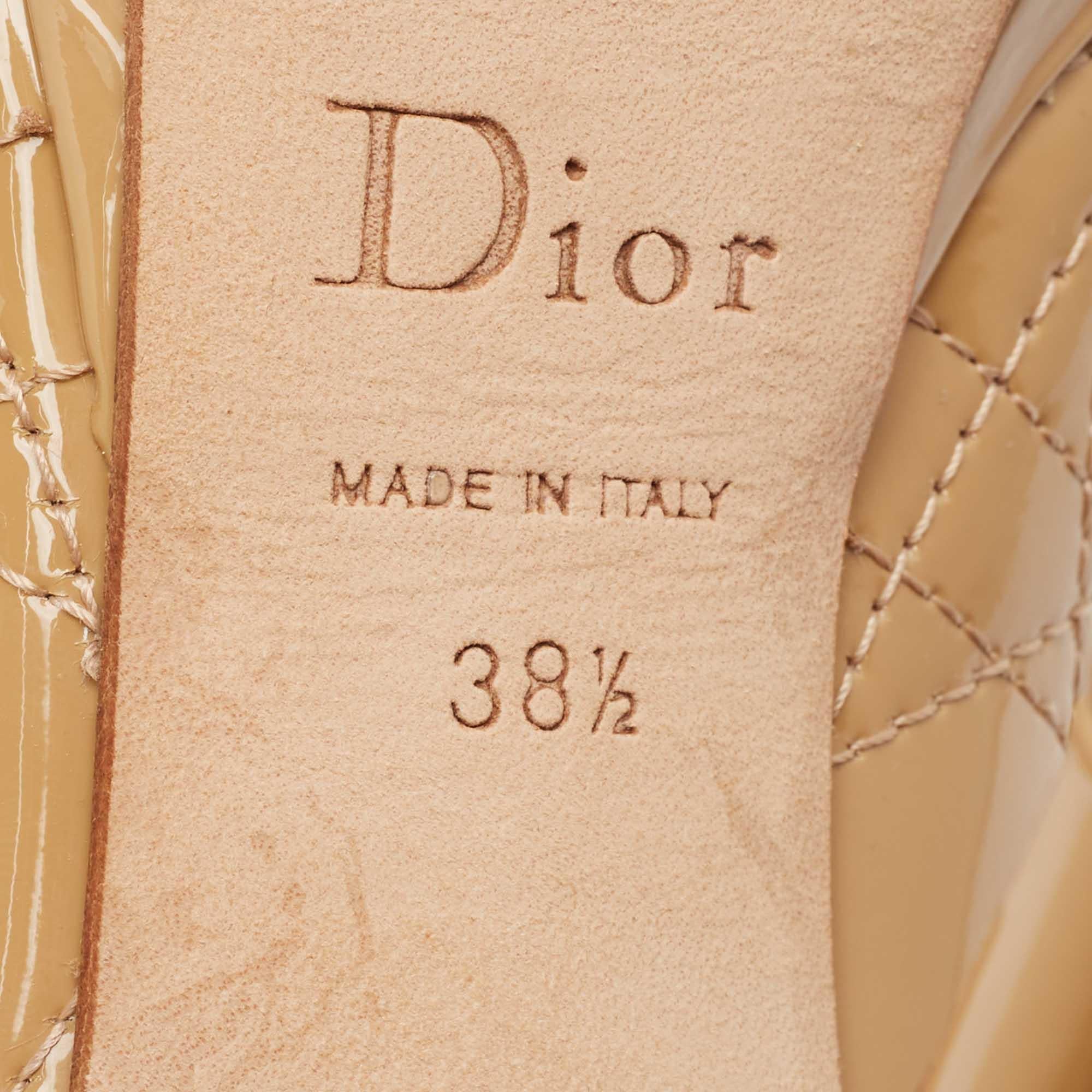 Dior Beige Cannage Patent Bow Peep Toe Pumps Size 38.5 For Sale 4