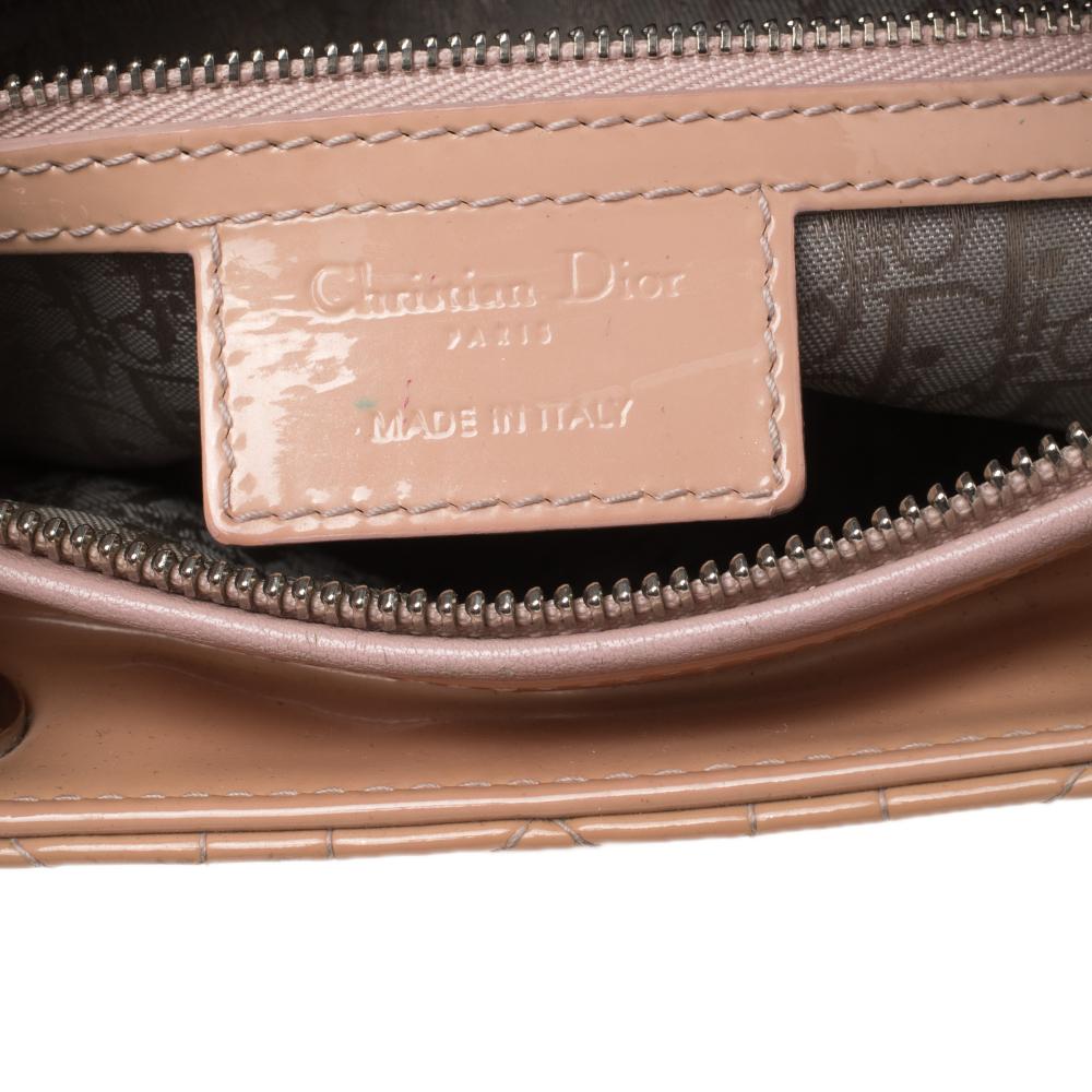 Dior Beige Cannage Patent Leather Large Lady Dior Tote In Fair Condition In Dubai, Al Qouz 2