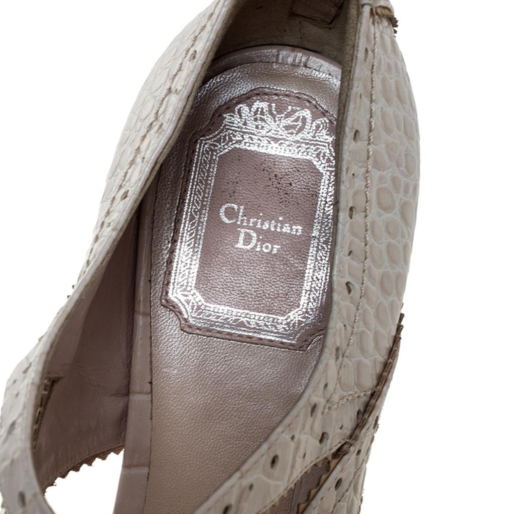 Dior Beige Croc Embossed Brogue Leather Wedge Platform Strappy Sandals Size 38 3