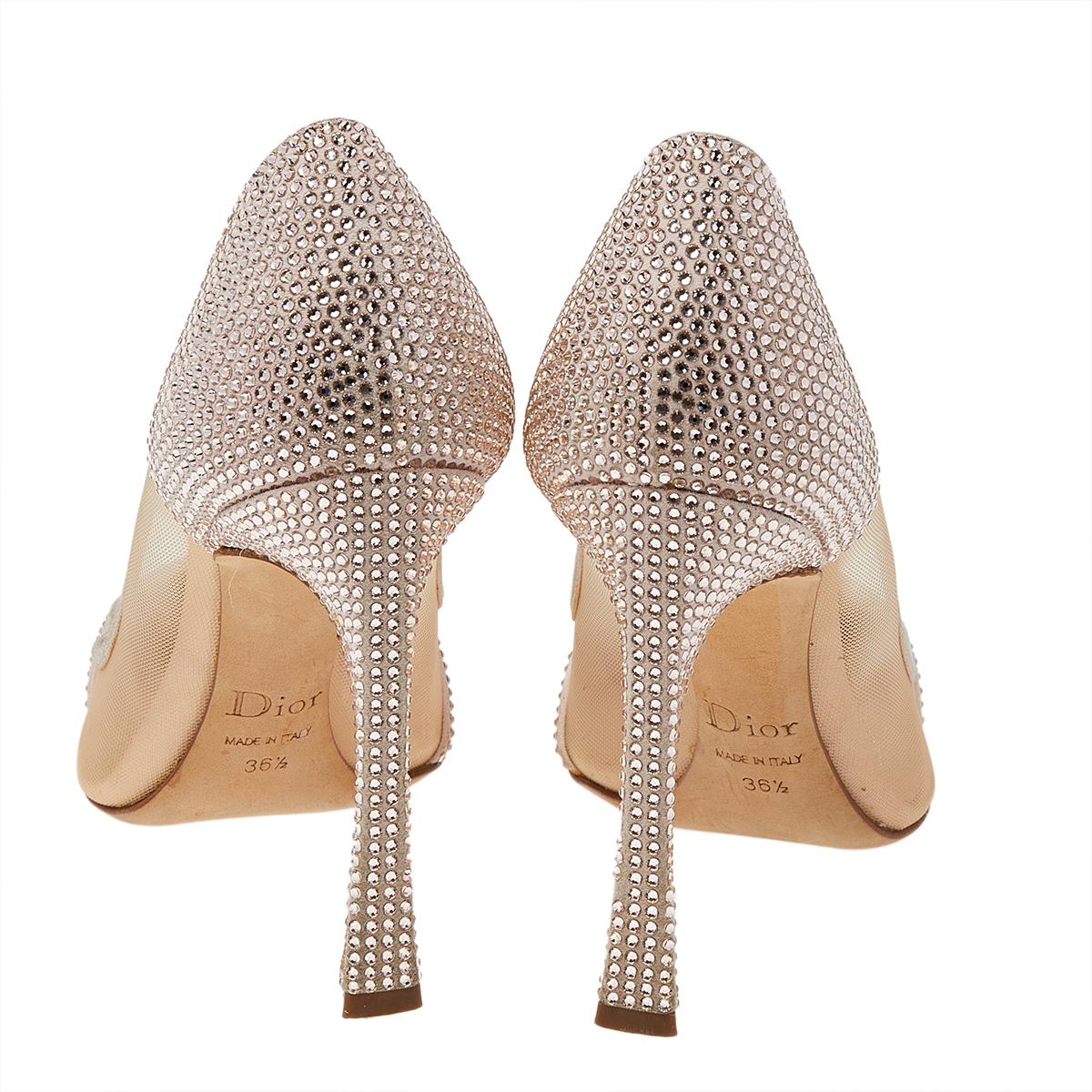 Dior Beige kristallverzierte Wildleder-Pumps mit spitzer Zehe aus Mesh, Größe 36,5 Damen