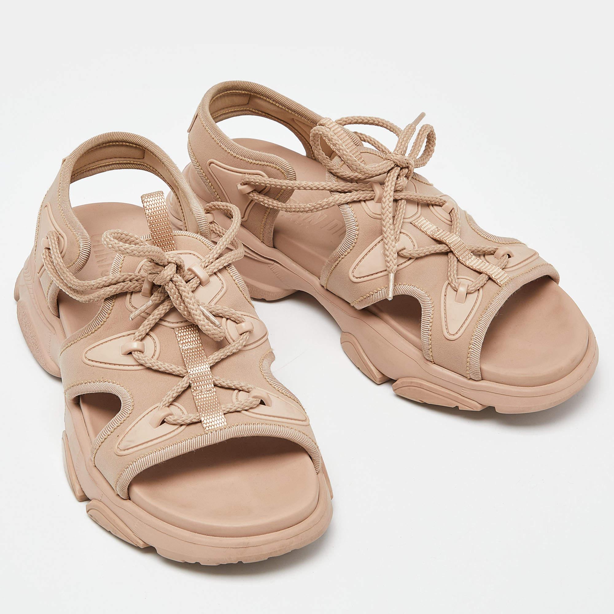 Dior Beige Fabric D-Connect Flat Sandals Size 38.5 In Good Condition For Sale In Dubai, Al Qouz 2