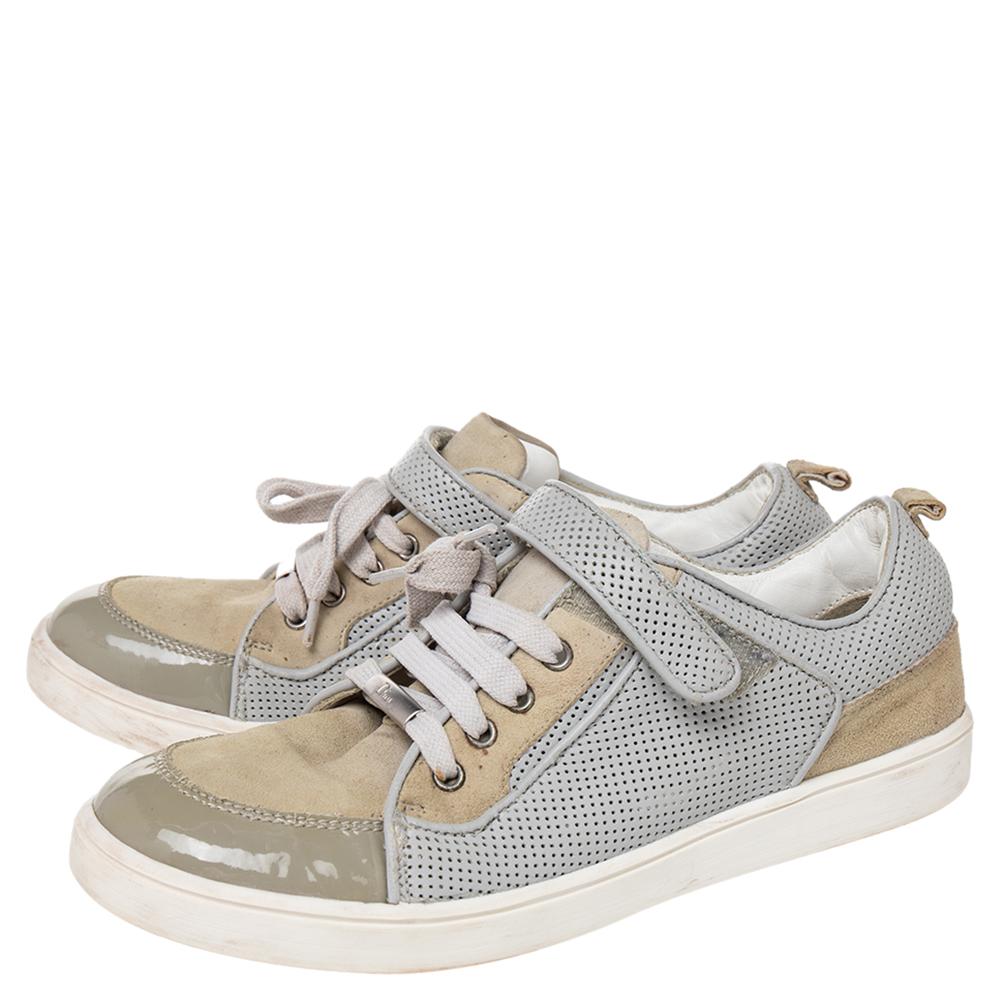 Dior Beige/Grey Mesh And Patent Leather Low Top Sneakers Size 34 In Good Condition For Sale In Dubai, Al Qouz 2