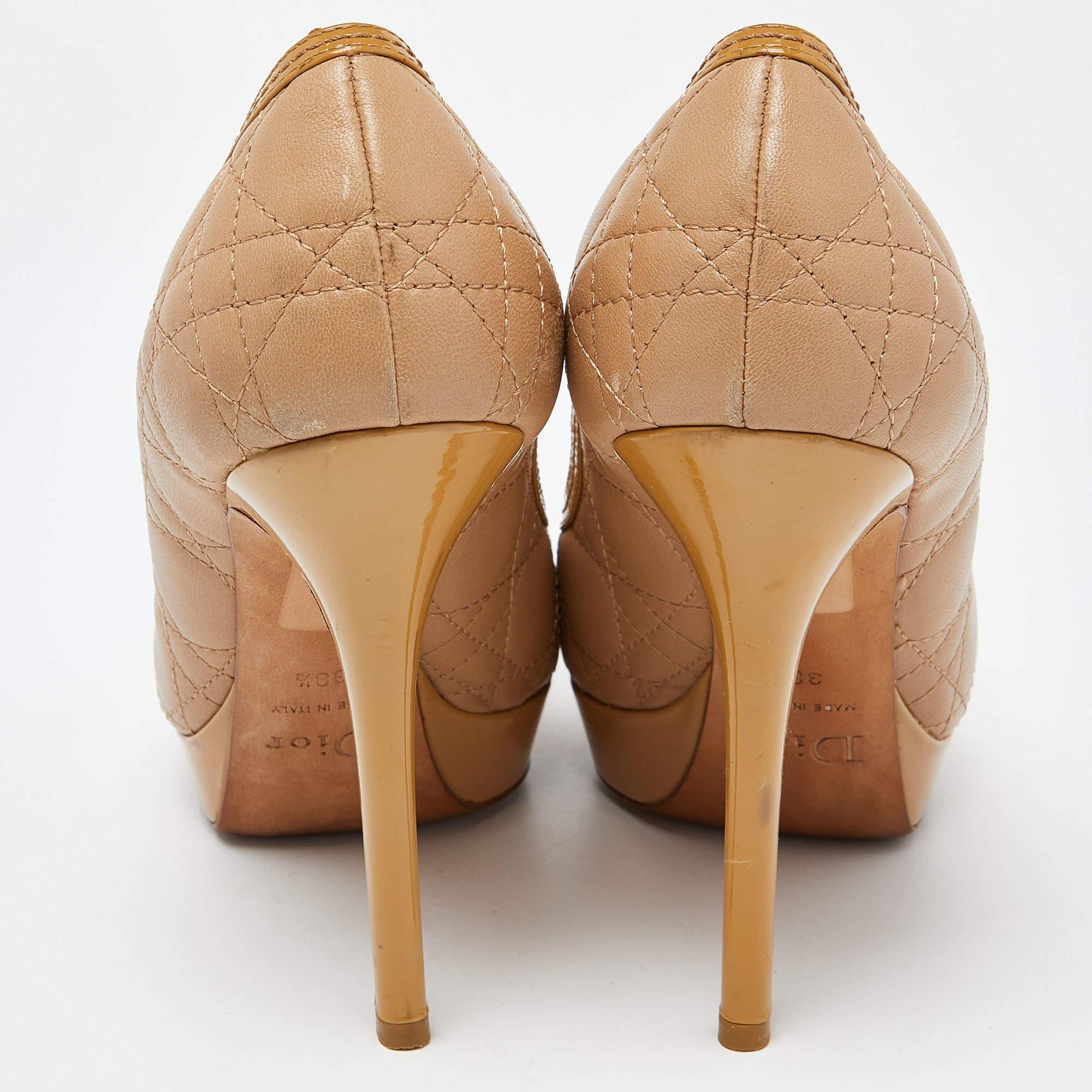 Dior Beige leather and Patent  Peep Toe Pumps Size 38.5 For Sale 1