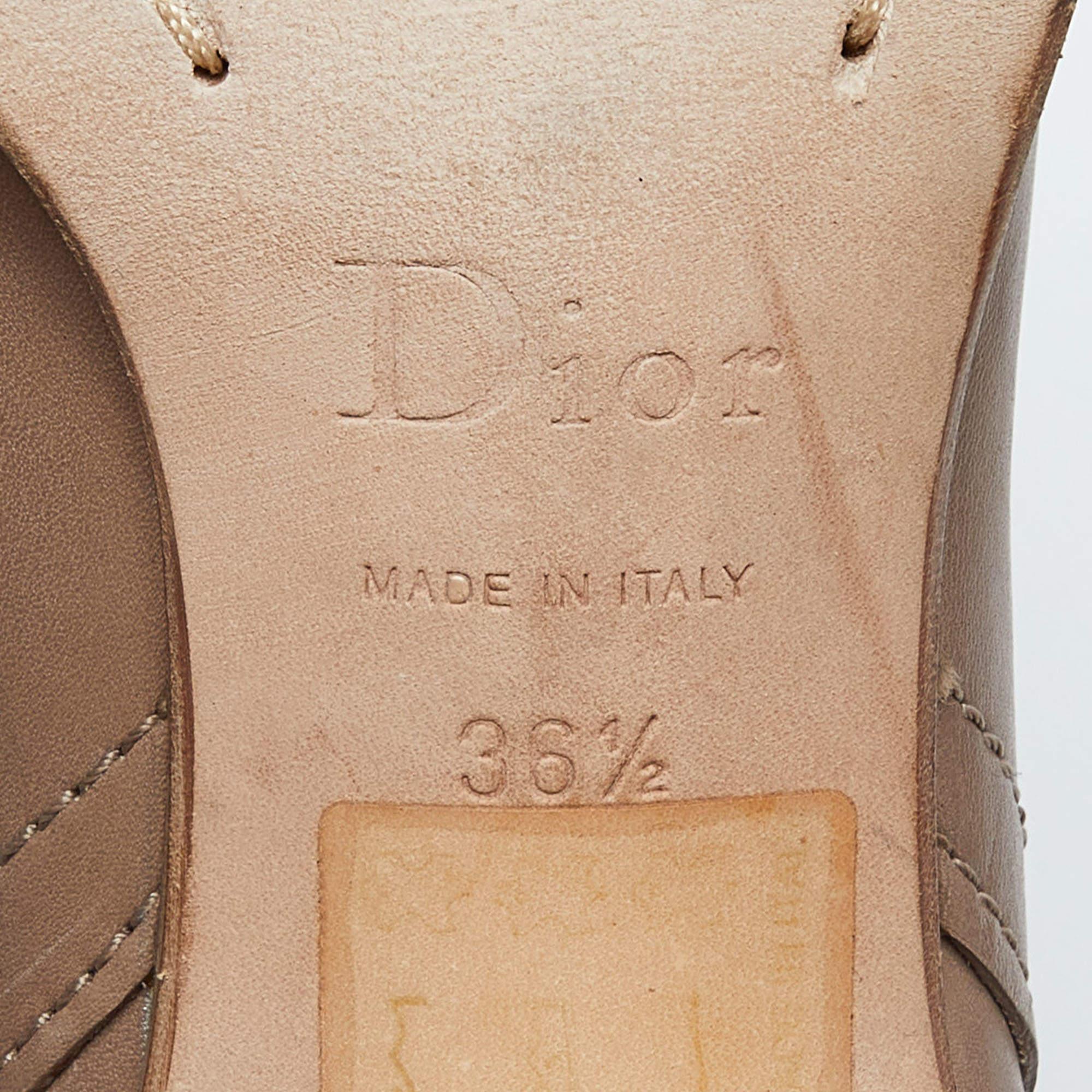 Dior Beige Lederstiefeletten Größe 36,5 im Angebot 4