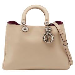 Dior - Grand sac cabas Diorissimo en cuir beige