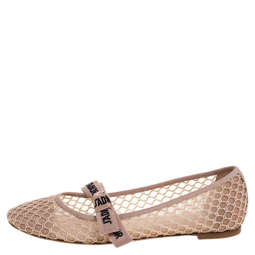 This design from Dior is for days when you wish to look stylish without your heels. The ballet flats are designed with mesh, shaped as round toes and detailed with 