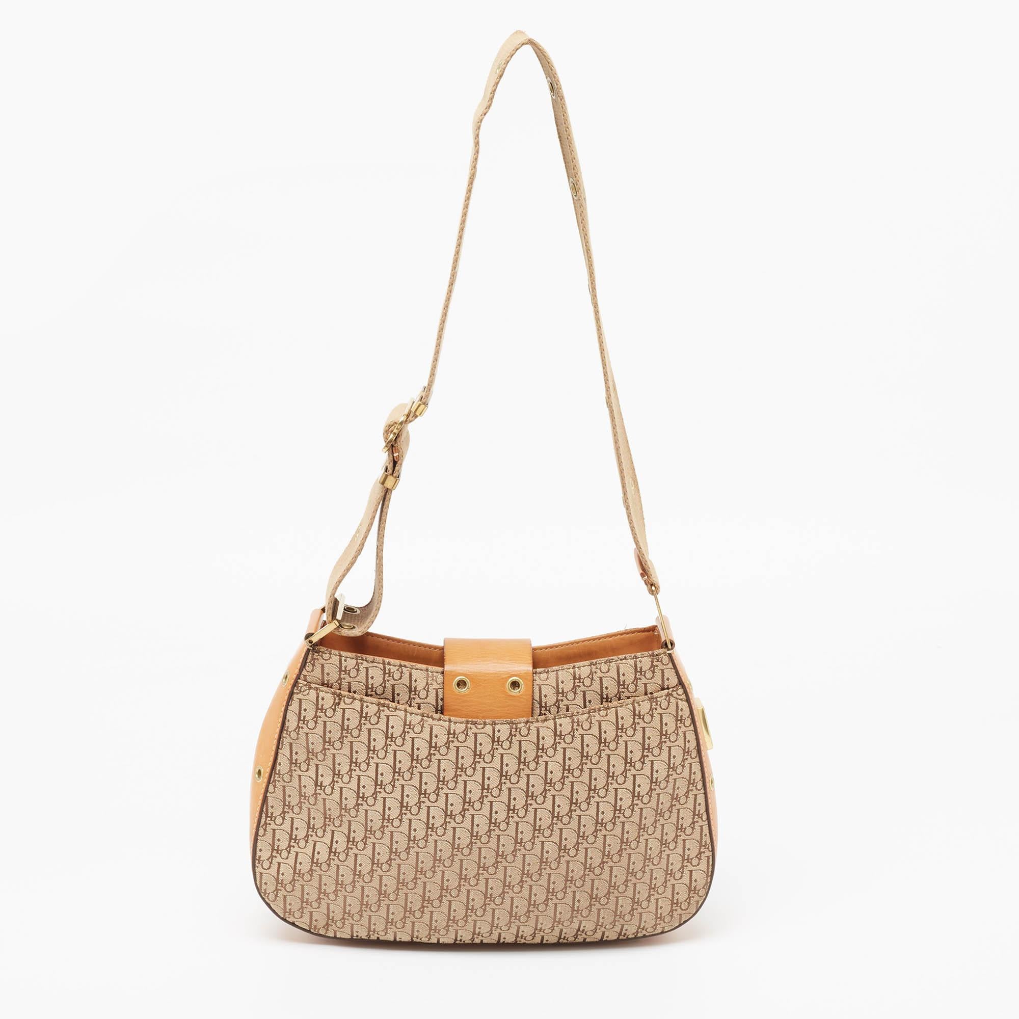 Dior Beige/Orange Oblique Canvas and Leather Street Chic Shoulder Bag In Excellent Condition In Dubai, Al Qouz 2
