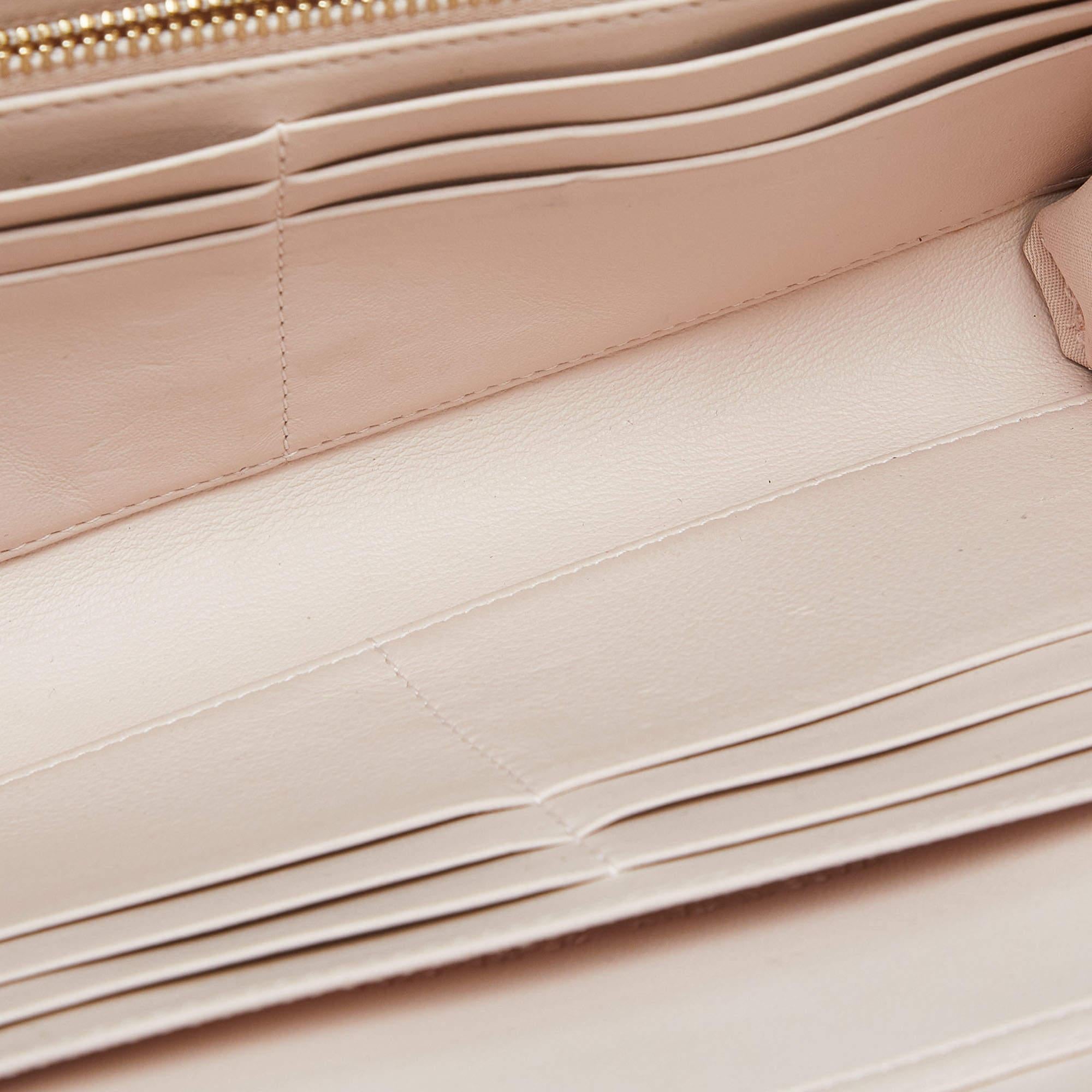 Dior Beige Patent Leather Diorama Wallet on Chain 5