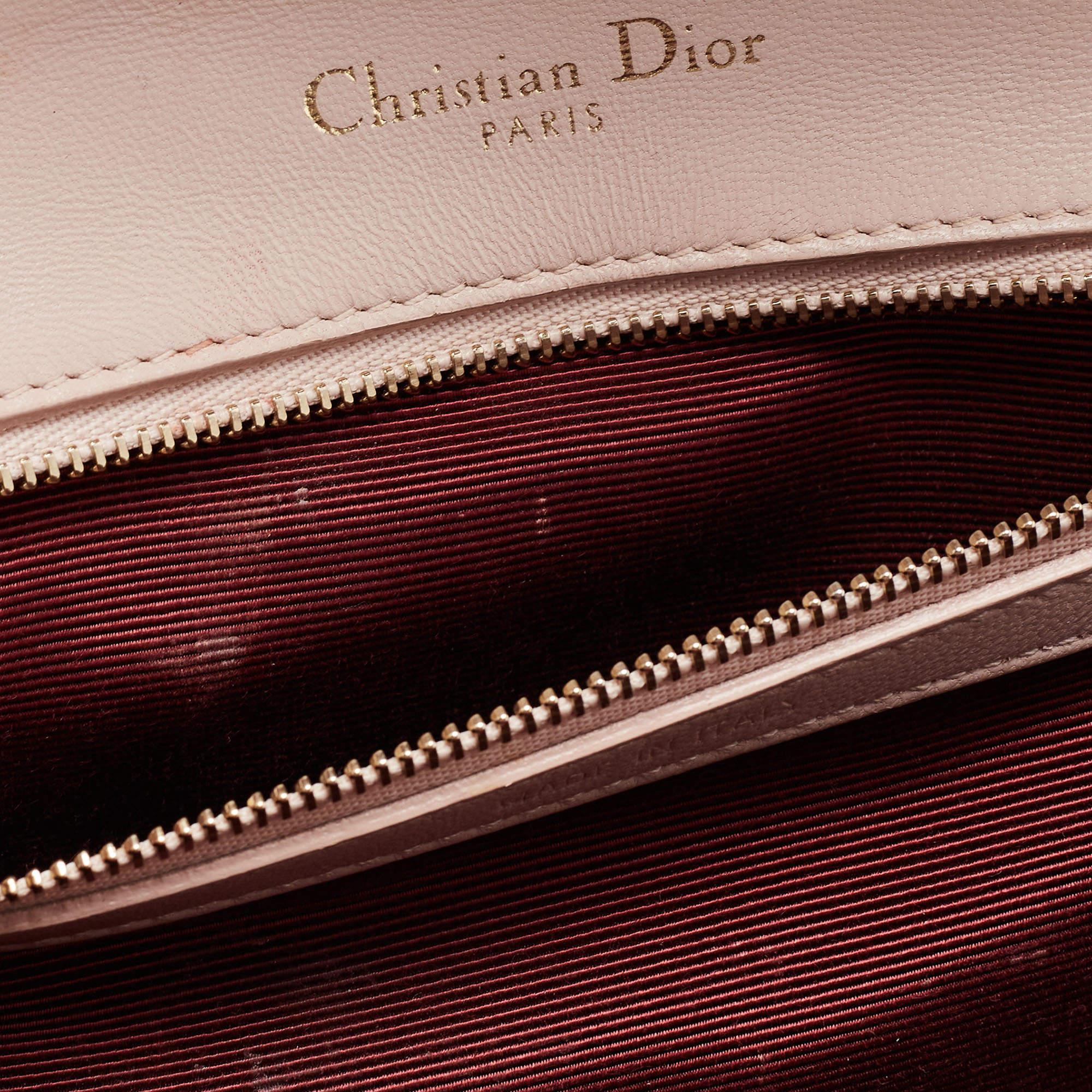 Dior Beige Patent Leather Medium Diorama Shoulder Bag For Sale 6