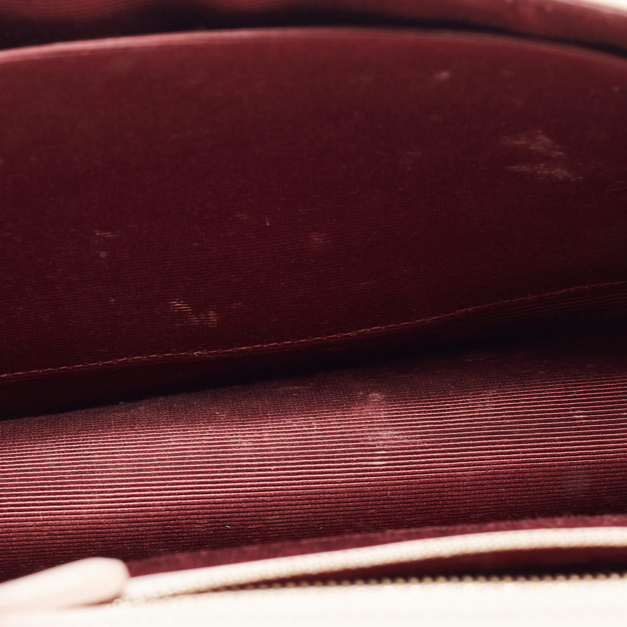 Dior Beige Patent Leather Medium Diorama Shoulder Bag For Sale 7