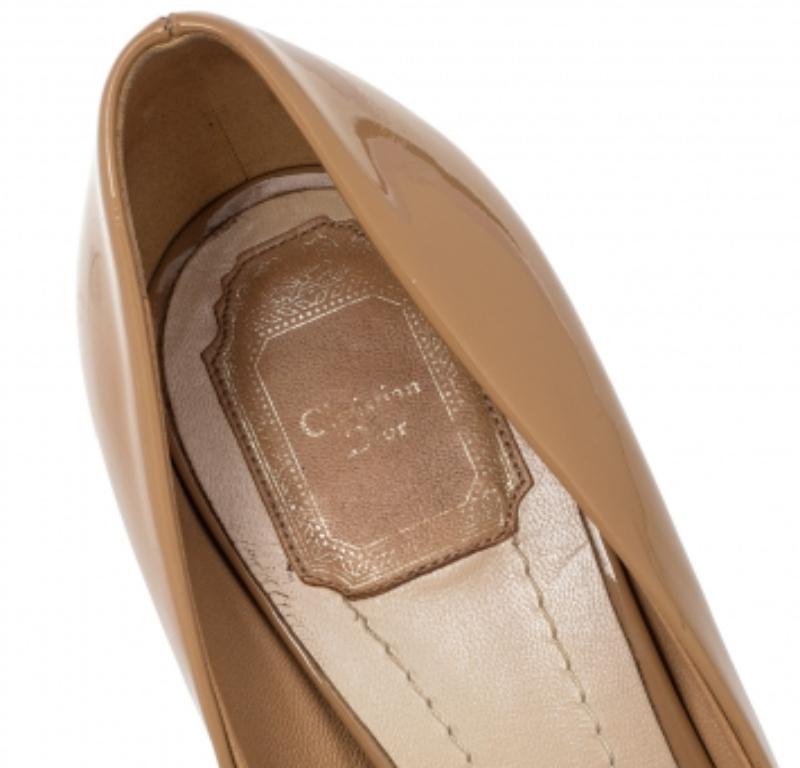 Donna Dior Beige Patent Leather Miss Dior Peep Toe Platform Pumps Taglia 40