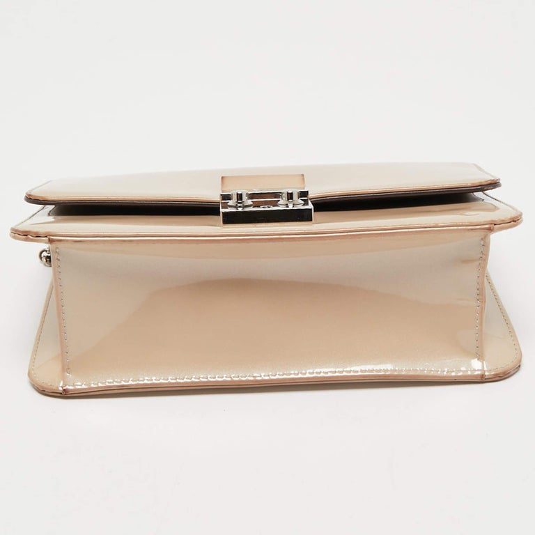 Dior Beige Patent Leather Miss Dior Promenade Chain Shoulder Bag For Sale 2