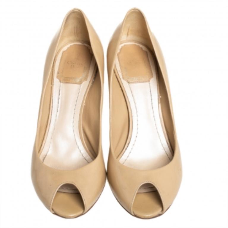 Dior Beige Patent Leather Peep Toe Cannage Heel Pumps Size 36.5 For Sale 1