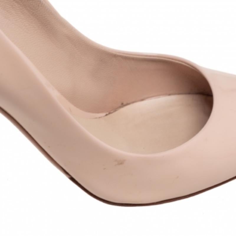 Dior Pumps in pelle verniciata beige misura 37 in vendita 5