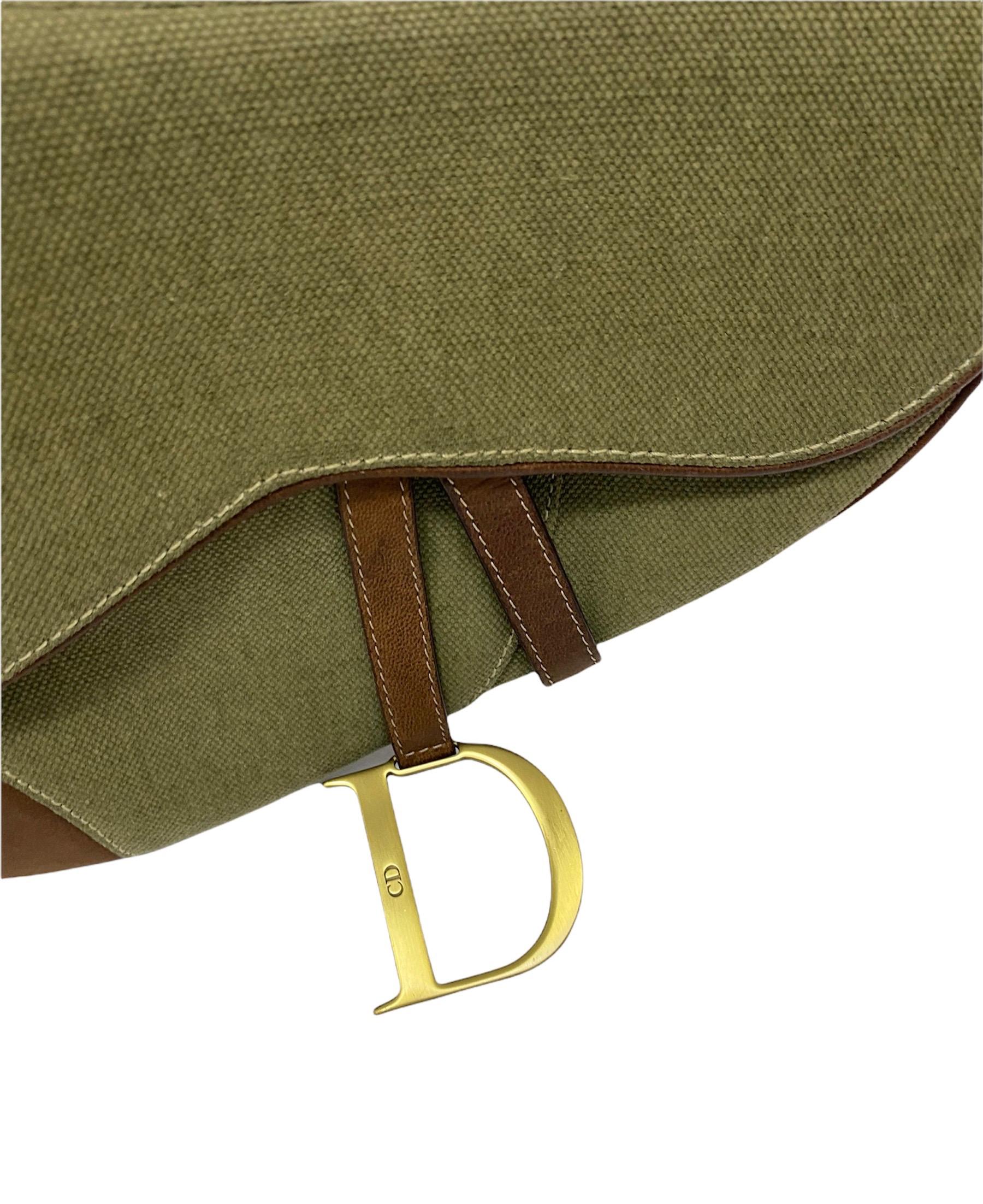 Dior Beige Saddle Bag In Excellent Condition In Torre Del Greco, IT
