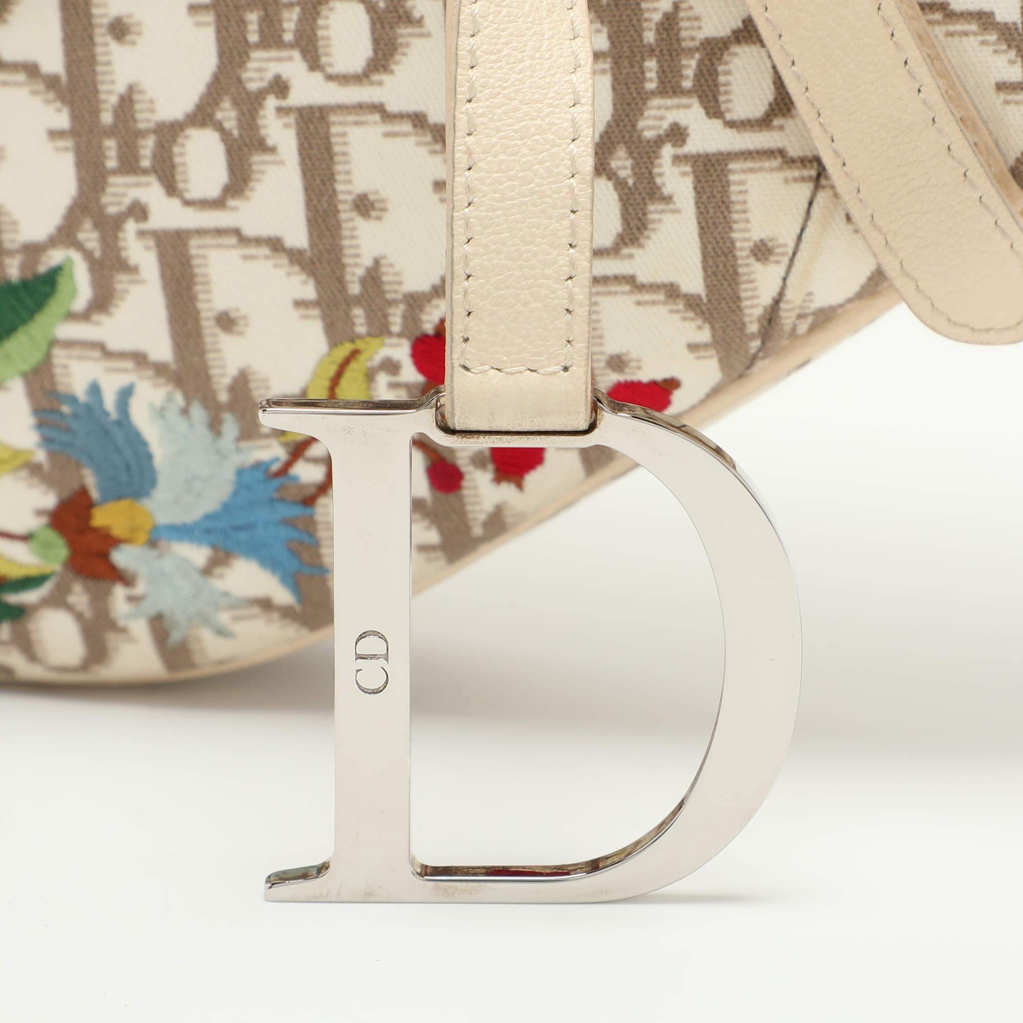 Dior Beige/White Oblique Canvas and Leather Floral Embroidered Saddle Shoulder Bag For Sale 4