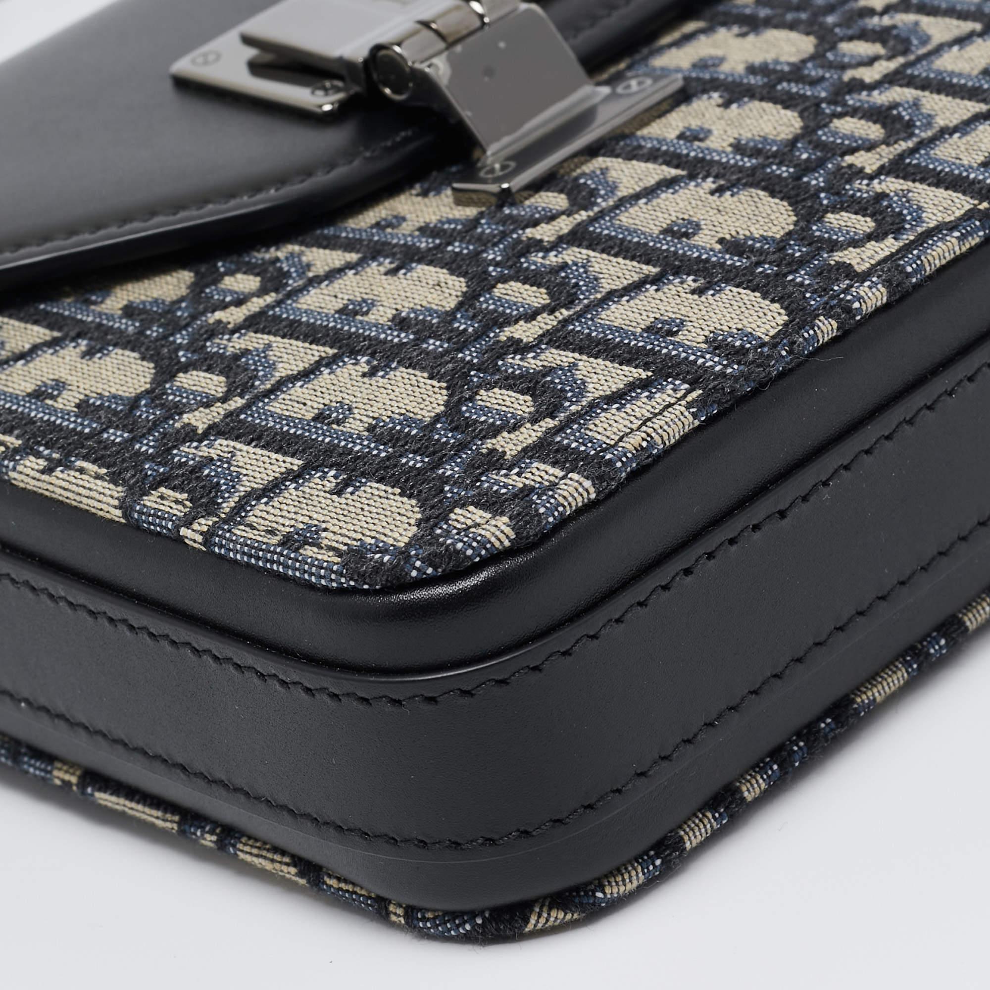 Dior Black/Blue Oblique Canvas and Leather Lock Messenger Bag en vente 4