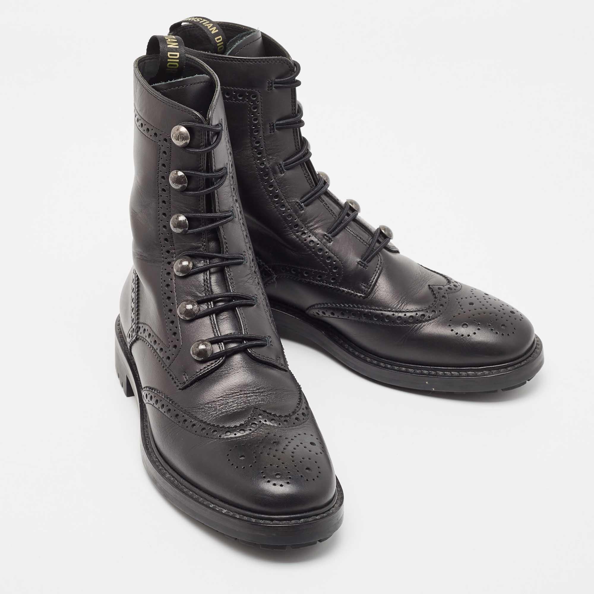 Dior Black Brogue Leather Diorunit Combat Ankle Boots Size 38 In Good Condition In Dubai, Al Qouz 2