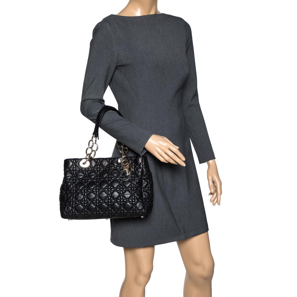 Dior Black Cannage Leather Dior Soft Shopper Tote In Good Condition In Dubai, Al Qouz 2