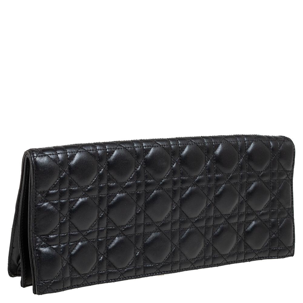 Dior Black Cannage Leather Foldover Clutch In Good Condition In Dubai, Al Qouz 2