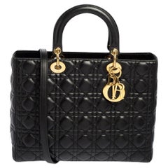 Grand sac cabas Lady Dior en cuir cannage noir Dior