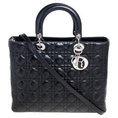 Dior - Grand sac cabas Lady Dior en cuir cannage noir