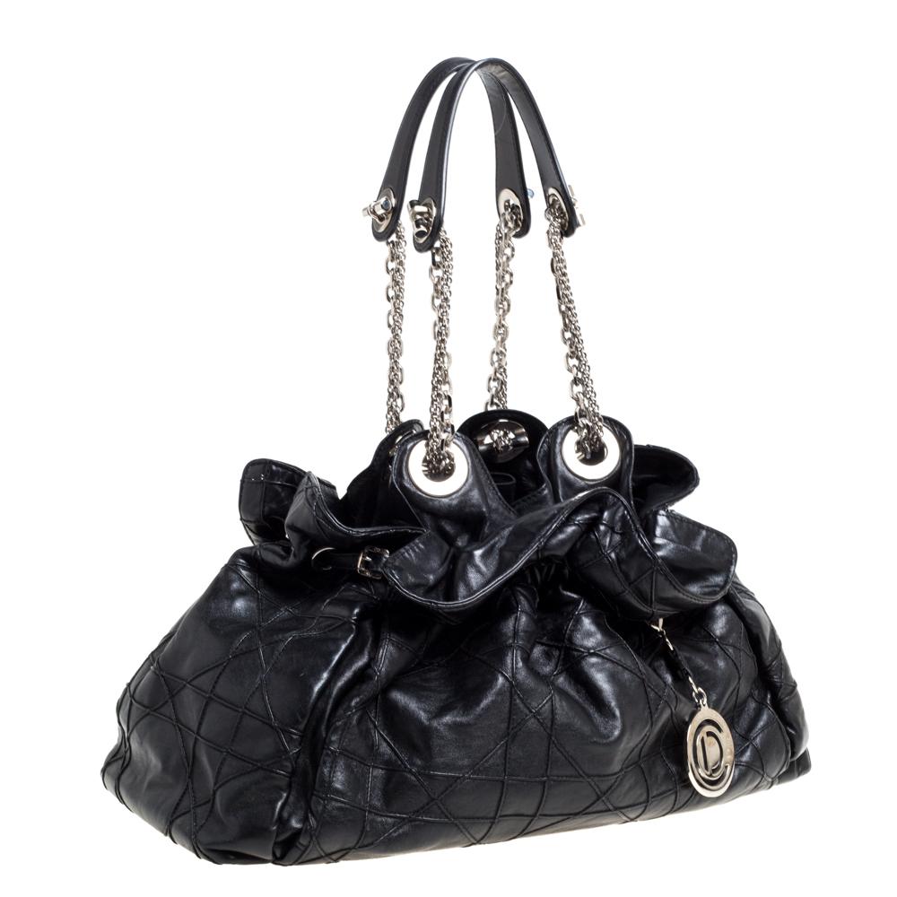 Dior Black Cannage Leather Le Trente Hobo In Good Condition In Dubai, Al Qouz 2