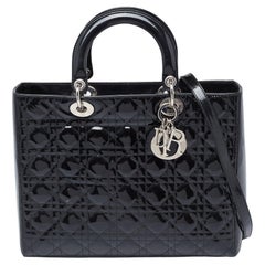 Dior - Grand sac cabas Lady Dior en cuir verni noir cannage