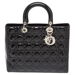 Dior - Grand sac cabas Lady Dior en cuir verni noir cannage