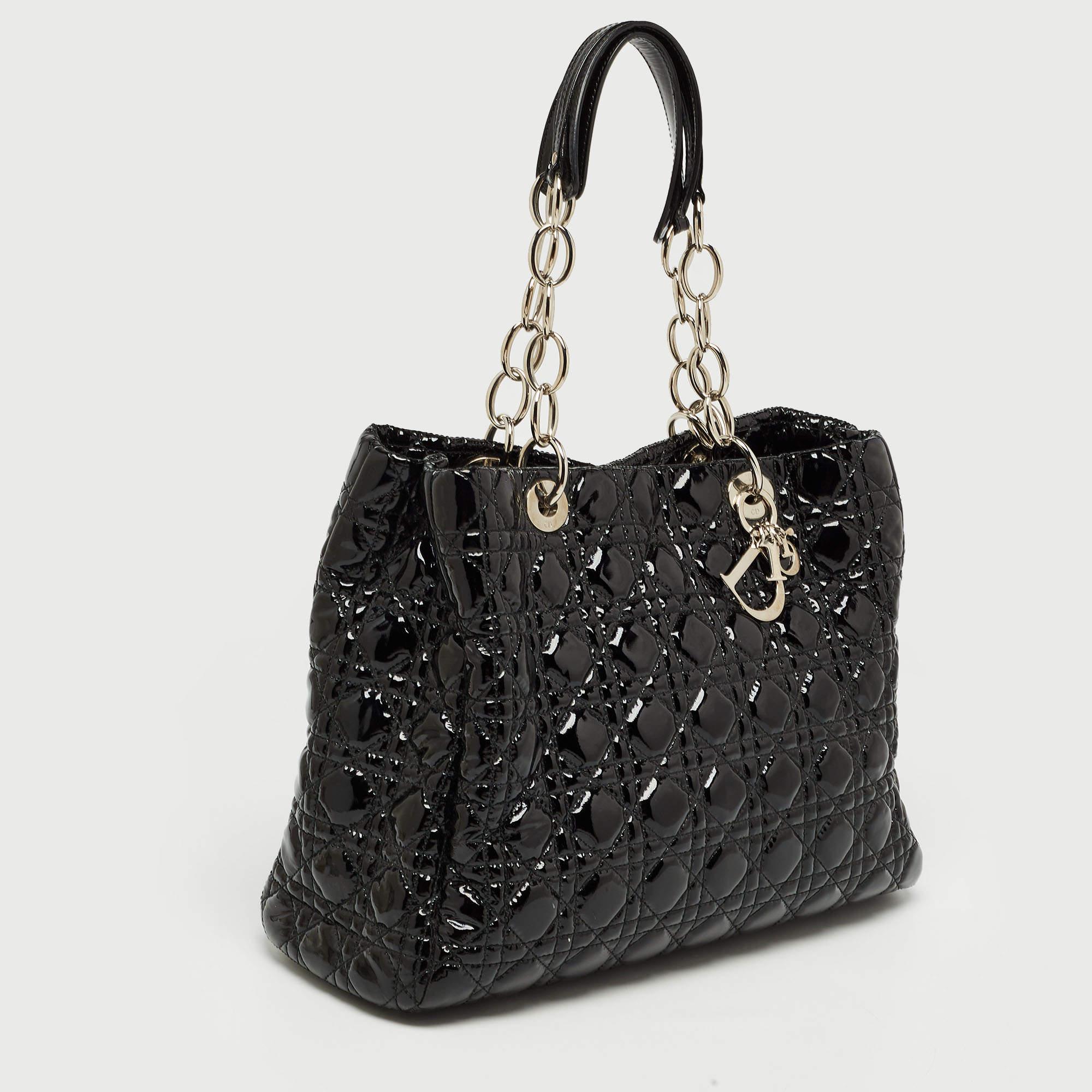 Dior Black Cannage Patent Leather Large Soft Lady Dior Shopper Tote en vente 9