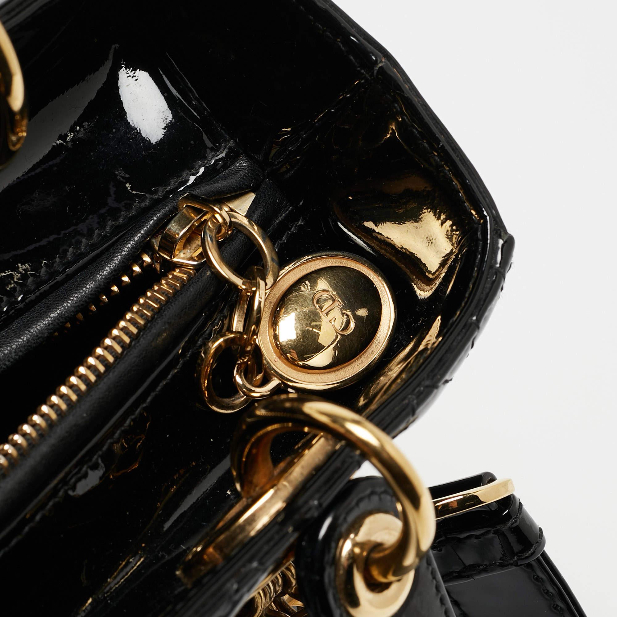 Dior Black Cannage Patent Leather Medium Lady Dior Tote en vente 14