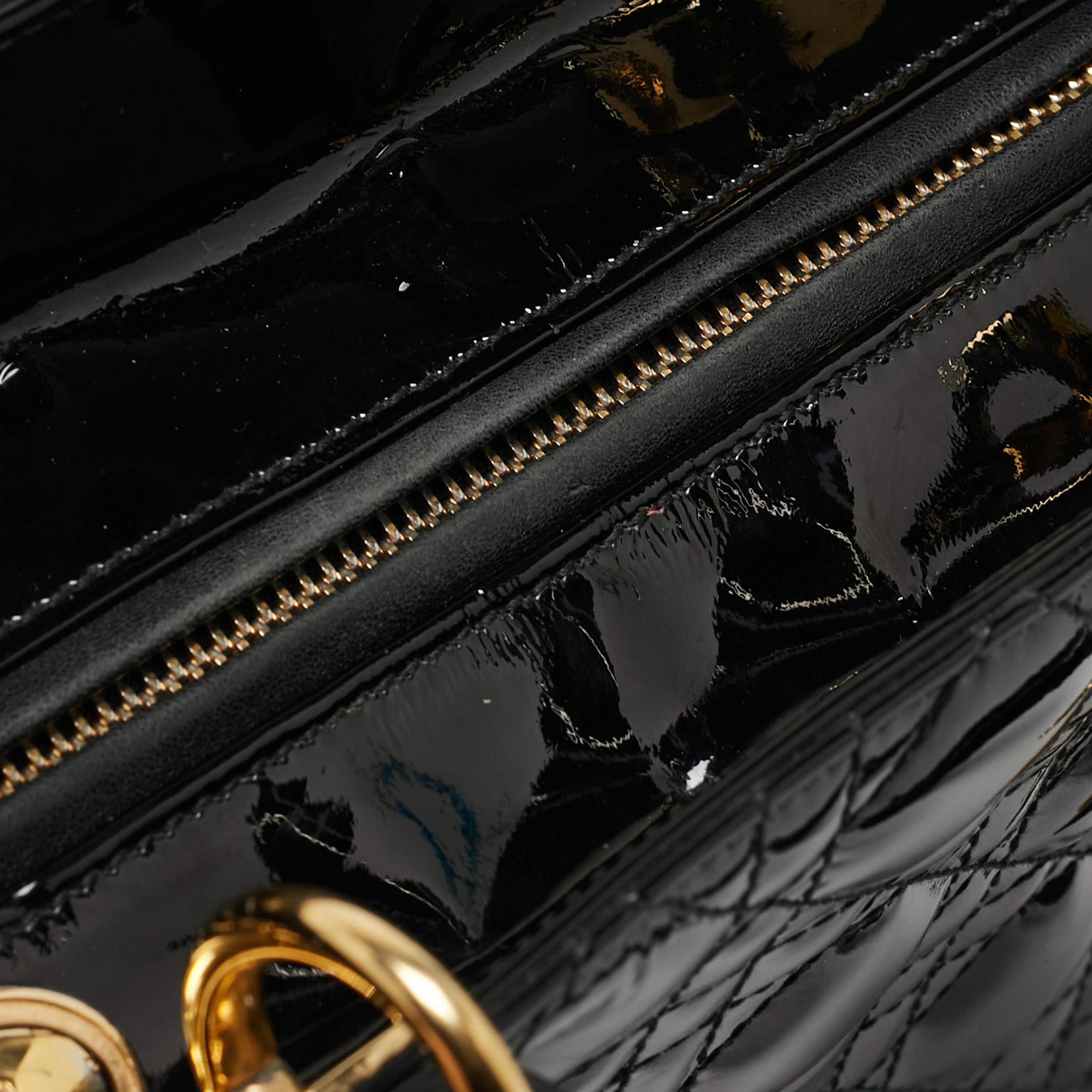 Dior Black Cannage Patent Leather Medium Lady Dior Tote In Fair Condition For Sale In Dubai, Al Qouz 2