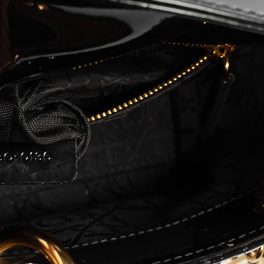 Dior Black Cannage Patent Leather Mini Lady Dior Tote In Good Condition In Dubai, Al Qouz 2