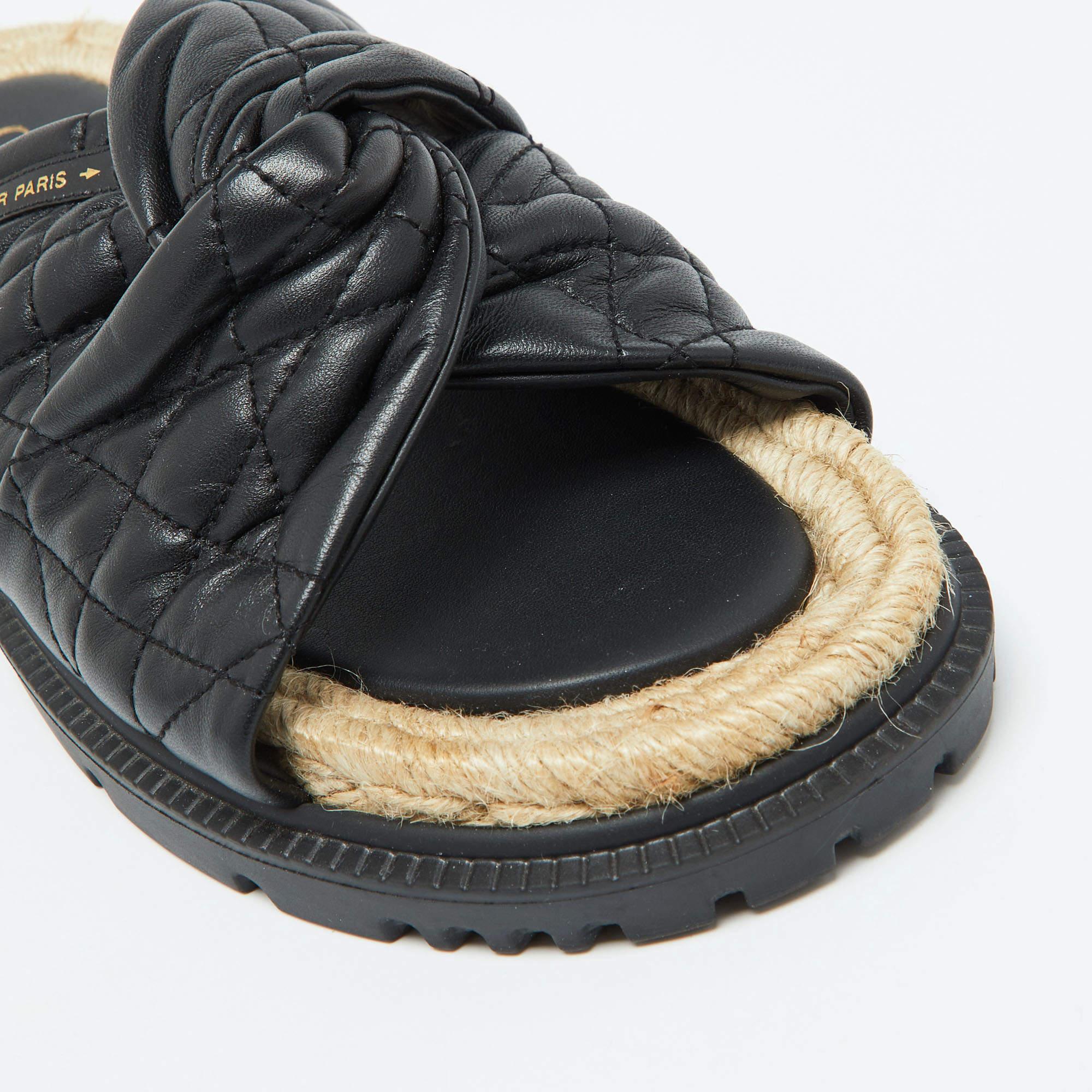 Sandales plates Dior Cannage en cuir matelassé D-Twist Taille 39 2