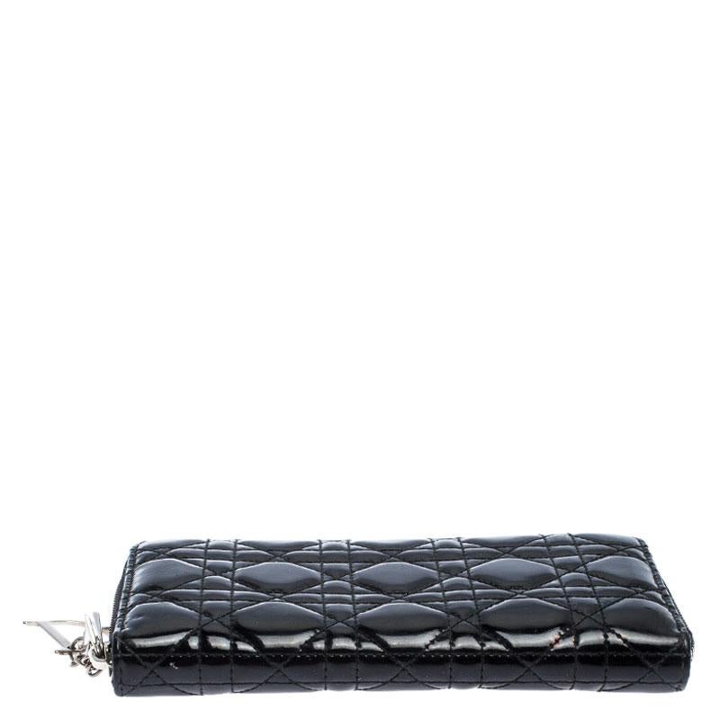 Dior Black Cannage Quilted Patent Leather Zip Around Lady Dior Wallet In Good Condition In Dubai, Al Qouz 2