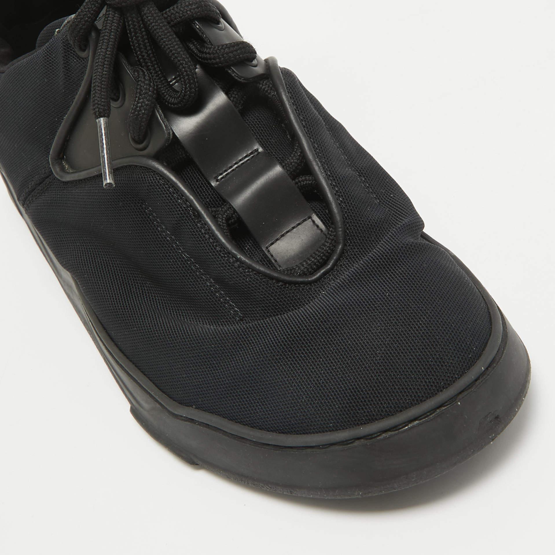 Dior, scarpe da ginnastica in tela e pelle nera Up & Up Taglia 39 in vendita 2