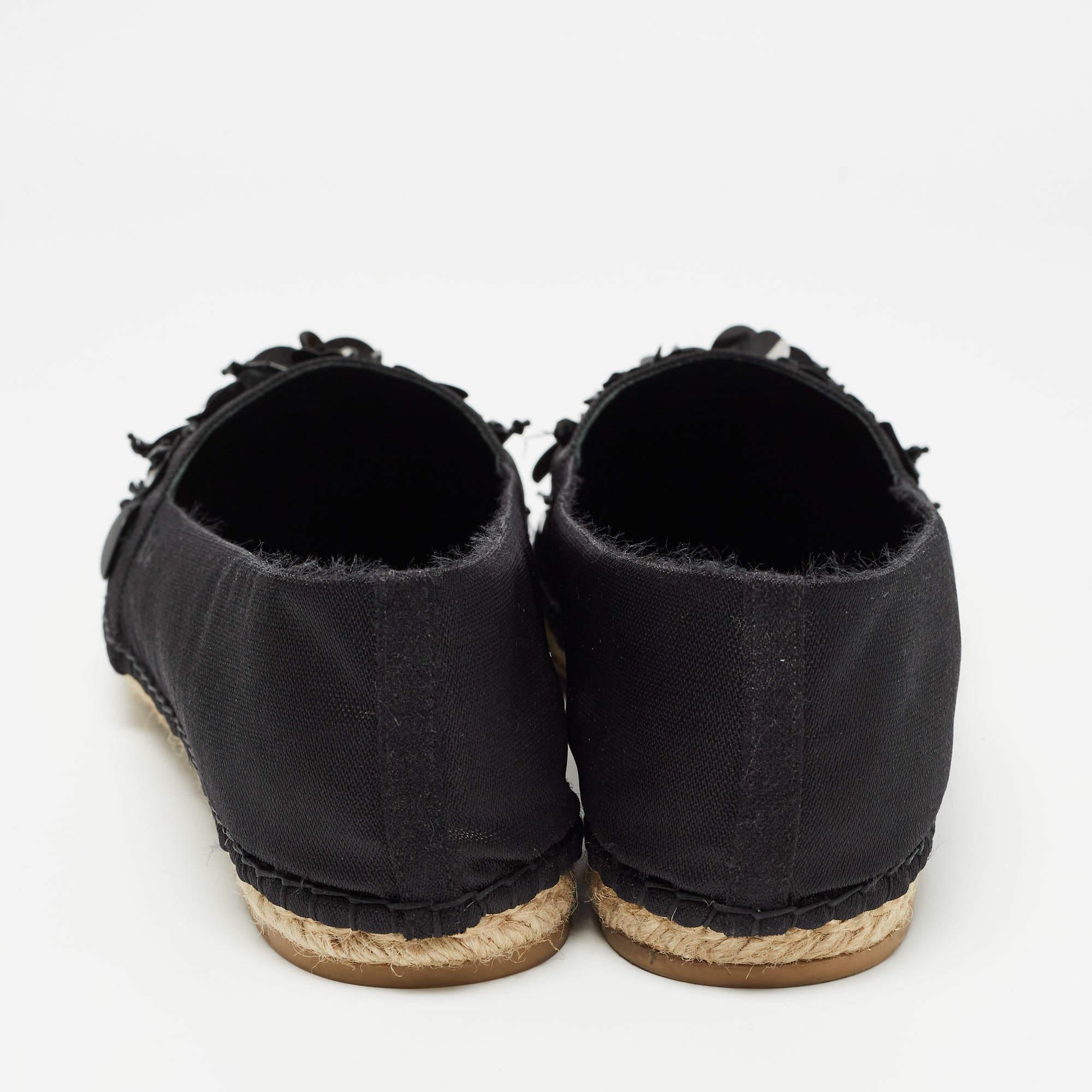 Dior Espadrilles plates embellies de cristaux en toile noire, taille 42 1